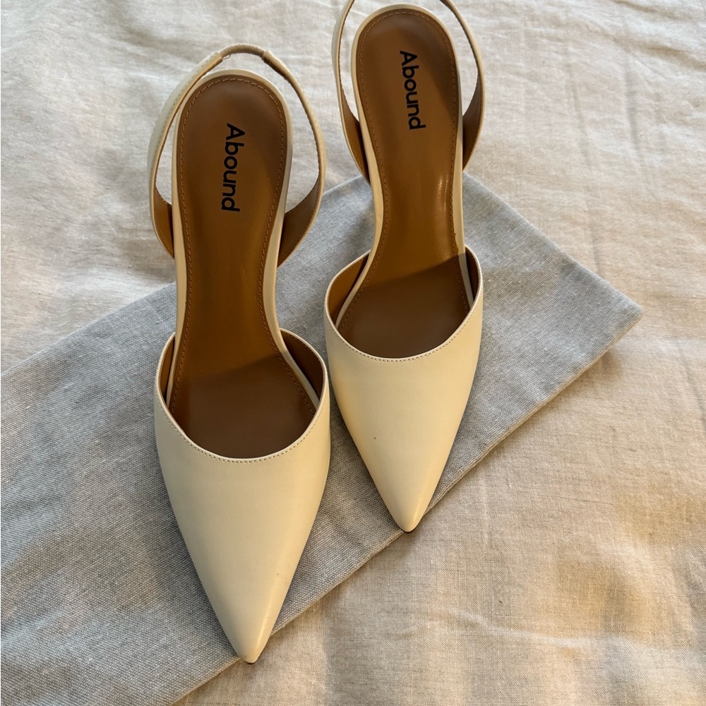 Stylish Cream High Heels - Picture 2 of 8